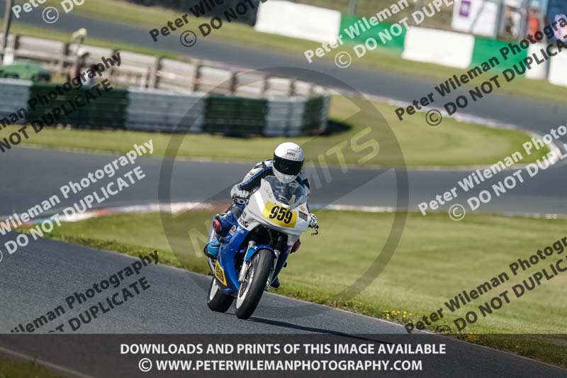 enduro digital images;event digital images;eventdigitalimages;mallory park;mallory park photographs;mallory park trackday;mallory park trackday photographs;no limits trackdays;peter wileman photography;racing digital images;trackday digital images;trackday photos